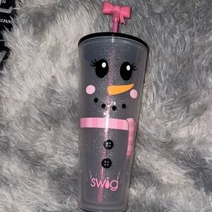 Swig Ms Frosty Snow-woman Tumbler with Pink Bow Straw